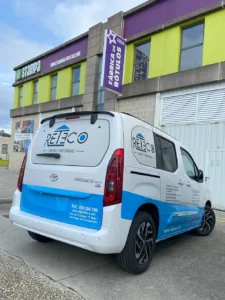rotulacion de vehiculo comercial